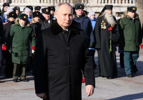 Tổng thống Putin: Tăng mạnh sản xuất vũ khí - Ảnh 1. Tổng thống Putin: Tăng mạnh sản xuất vũ khí - Ảnh 1.
