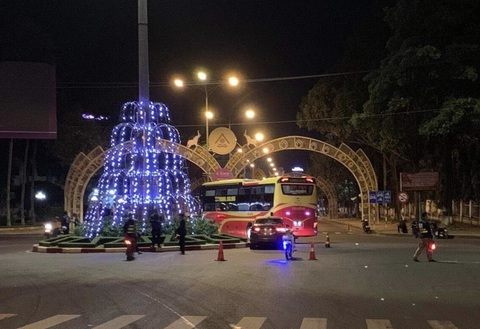 Sau va chạm giao thông, phó giám đốc ngân hàng mất tích luôn gần 3 tháng - Ảnh 1. Sau va chạm giao thông, phó giám đốc ngân hàng mất tích luôn gần 3 tháng - Ảnh 1.