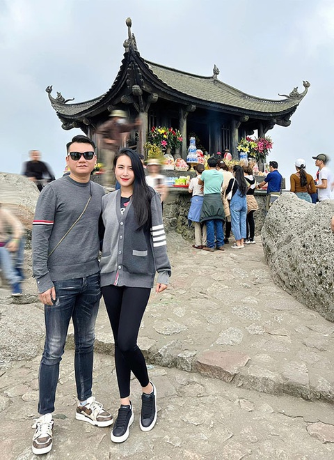 Ảnh vui sao Việt 24-2: Con gái Đông Nhi ngơ ngác khi bố mẹ cho ra rìa - Ảnh 7. Ảnh vui sao Việt 24-2: Con gái Đông Nhi ngơ ngác khi bố mẹ cho ra rìa - Ảnh 7.