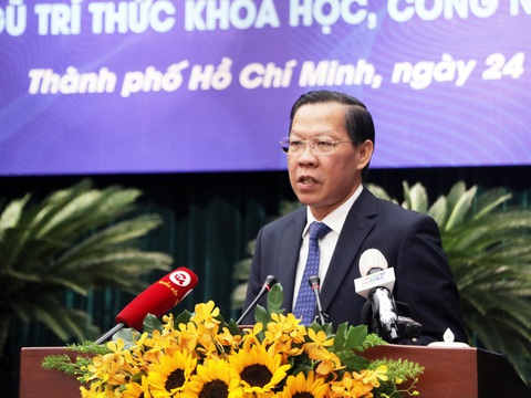 Thu hút trí thức khoa học cho Việt Nam không chỉ ‘trông đợi vào lòng yêu nước’ - Ảnh 4. Thu hút trí thức khoa học cho Việt Nam không chỉ ‘trông đợi vào lòng yêu nước’ - Ảnh 4.
