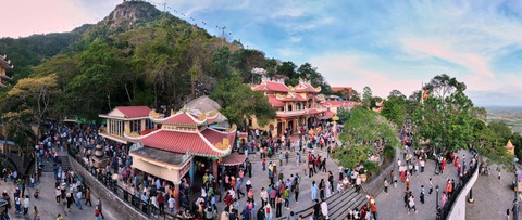 Cuộc chuyển mình từ 'Nóc nhà Nam Bộ' của du lịch Tây Ninh - Ảnh 1. Cuộc chuyển mình từ 'Nóc nhà Nam Bộ' của du lịch Tây Ninh - Ảnh 1.
