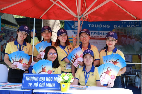 Trường ĐH Mở TP.HCM: Chú trọng chất lượng đào tạo, đa dạng loại hình đào tạo và phương thức xét - Ảnh 3. Trường ĐH Mở TP.HCM: Chú trọng chất lượng đào tạo, đa dạng loại hình đào tạo và phương thức xét - Ảnh 3.
