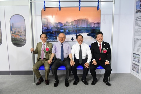 Khai mạc Lễ hội Việt - Nhật lần 8 - Ảnh 1. Khai mạc Lễ hội Việt - Nhật lần 8 - Ảnh 1.