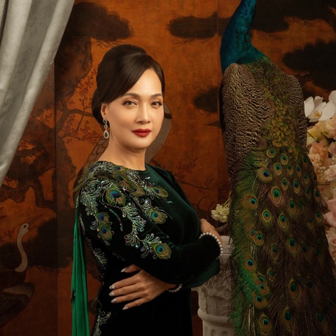 NSND Lê Khanh gọi Trần Anh Hùng là lão điên vì cách casting lạ đời - Ảnh 4. NSND Lê Khanh gọi Trần Anh Hùng là lão điên vì cách casting lạ đời - Ảnh 4.