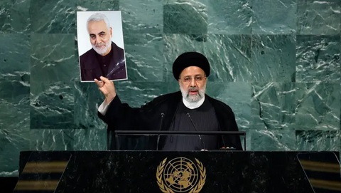 Iran khẳng định vẫn tìm cách ám sát ông Trump và các quan chức Mỹ để trả thù - Ảnh 1. Iran khẳng định vẫn tìm cách ám sát ông Trump và các quan chức Mỹ để trả thù - Ảnh 1.