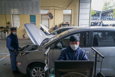 Hệ thống đăng kiểm xe tại TP.HCM có nguy cơ đứt gãy từ tháng 4-2023 - Ảnh 1. Hệ thống đăng kiểm xe tại TP.HCM có nguy cơ đứt gãy từ tháng 4-2023 - Ảnh 1.