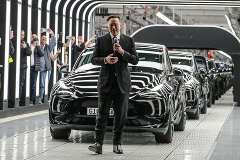 Báo Mỹ: Elon Musk biến chuyến xe Lọ Lem Tesla đến hồi kết - Ảnh 8. Báo Mỹ: Elon Musk biến chuyến xe Lọ Lem Tesla đến hồi kết - Ảnh 8.