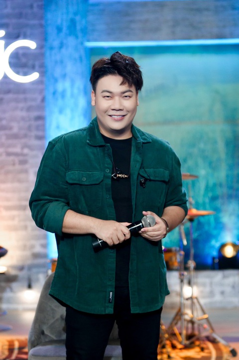 Hamlet Trương viết ca khúc tiên tri về chuyện tình yêu của Phạm Quỳnh Anh - Ảnh 1. Hamlet Trương viết ca khúc tiên tri về chuyện tình yêu của Phạm Quỳnh Anh - Ảnh 1.