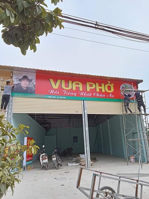 Ảnh vui 28-2: Tuyển nhân viên phục vụ TOEIC 800, IELTS 8.0 - Ảnh 2. Ảnh vui 28-2: Tuyển nhân viên phục vụ TOEIC 800, IELTS 8.0 - Ảnh 2.