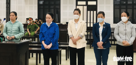 Kế toán trường mầm non lãnh 19 năm tù về tội tham ô, làm giả con dấu, tài liệu - Ảnh 1. Kế toán trường mầm non lãnh 19 năm tù về tội tham ô, làm giả con dấu, tài liệu - Ảnh 1.