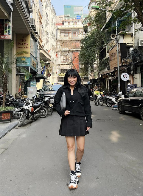 Ảnh vui sao Việt 28-2: Vợ chồng Bảo Thanh dậy thì thành công - Ảnh 9. Ảnh vui sao Việt 28-2: Vợ chồng Bảo Thanh dậy thì thành công - Ảnh 9.