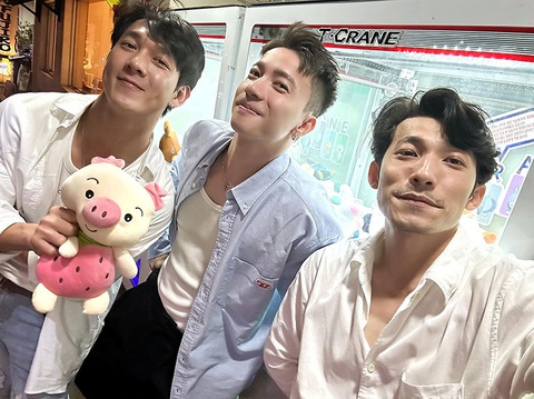 Ảnh vui sao Việt 28-2: Vợ chồng Bảo Thanh dậy thì thành công - Ảnh 3. Ảnh vui sao Việt 28-2: Vợ chồng Bảo Thanh dậy thì thành công - Ảnh 3.
