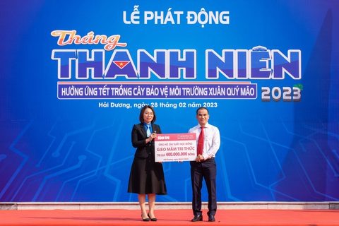 Tháng thanh niên: Bạn đọc báo Tuổi Trẻ tặng 200 xe đạp cho học trò nghèo tỉnh Hải Dương - Ảnh 1. Tháng thanh niên: Bạn đọc báo Tuổi Trẻ tặng 200 xe đạp cho học trò nghèo tỉnh Hải Dương - Ảnh 1.