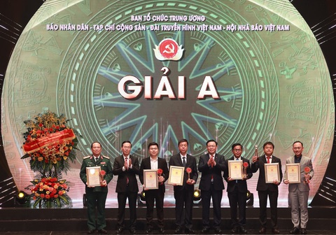 6 tác phẩm đoạt giải A Búa liềm vàng 2022 - Ảnh 1. 6 tác phẩm đoạt giải A Búa liềm vàng 2022 - Ảnh 1.