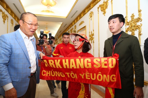 HLV Park Hang Seo: Tôi là HLV hạnh phúc nhất trong 5 năm qua! - Ảnh 1. HLV Park Hang Seo: Tôi là HLV hạnh phúc nhất trong 5 năm qua! - Ảnh 1.