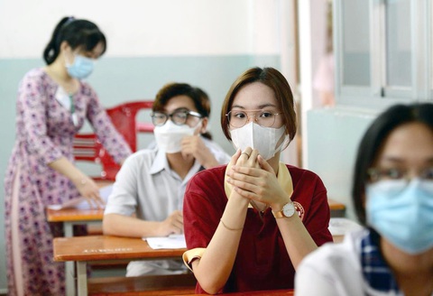 Sốt ruột với ôn thi tốt nghiệp THPT - Ảnh 1. Sốt ruột với ôn thi tốt nghiệp THPT - Ảnh 1.