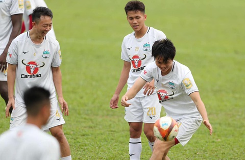Dự đoán vòng 1 V-League 2023: Hoàng Anh Gia Lai khó thắng, Hải Phòng hòa - Ảnh 1. Dự đoán vòng 1 V-League 2023: Hoàng Anh Gia Lai khó thắng, Hải Phòng hòa - Ảnh 1.