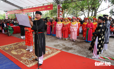 Lễ hội Minh thề: Lợi dụng việc công làm của tư thì thần linh đả tử - Ảnh 1. Lễ hội Minh thề: Lợi dụng việc công làm của tư thì thần linh đả tử - Ảnh 1.
