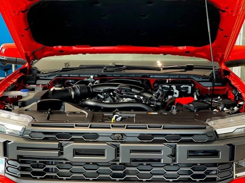 Ford Ranger Raptor 2023 giá dự kiến từ 1,3 tỉ đồng - Bán tải cho nhà giàu - Ảnh 3. Ford Ranger Raptor 2023 giá dự kiến từ 1,3 tỉ đồng - Bán tải cho nhà giàu - Ảnh 3.