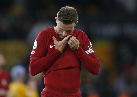 Liverpool và Arsenal cùng thua, Man United thắng nghẹt thở - Ảnh 3. Liverpool và Arsenal cùng thua, Man United thắng nghẹt thở - Ảnh 3.