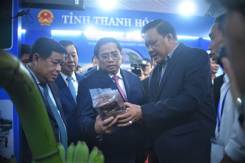 Thủ tướng: Bắc Trung Bộ và duyên hải Trung Bộ phải đột phá của đột phá - Ảnh 2. Thủ tướng: Bắc Trung Bộ và duyên hải Trung Bộ phải đột phá của đột phá - Ảnh 2.