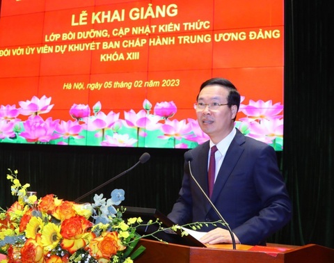 Khai giảng lớp bồi dưỡng các ủy viên dự khuyết Ban Chấp hành Trung ương - Ảnh 1. Khai giảng lớp bồi dưỡng các ủy viên dự khuyết Ban Chấp hành Trung ương - Ảnh 1.