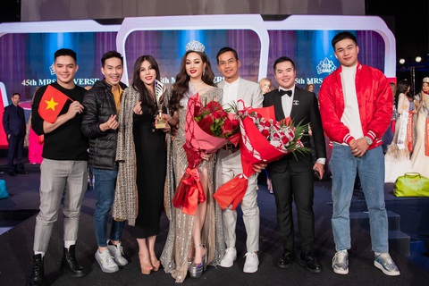 Hoàng Thanh Nga xuất sắc đoạt giải á hậu 1 Mrs Universe 2022 tại Bulgaria - Ảnh 4. Hoàng Thanh Nga xuất sắc đoạt giải á hậu 1 Mrs Universe 2022 tại Bulgaria - Ảnh 4.