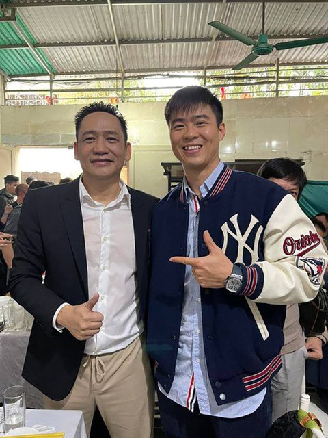 Ảnh vui sao Việt 6-2: Hoa hậu Đỗ Mỹ Linh mừng sinh nhật chồng - Ảnh 6. Ảnh vui sao Việt 6-2: Hoa hậu Đỗ Mỹ Linh mừng sinh nhật chồng - Ảnh 6.