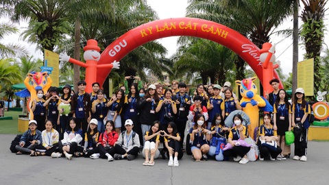 Hoàn thành giấc mơ đại học với học phí 80 triệu đồng toàn khoá - Ảnh 2. Hoàn thành giấc mơ đại học với học phí 80 triệu đồng toàn khoá - Ảnh 2.