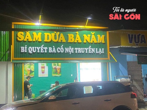 Ảnh vui 7-2: Sâm dừa được bà cố nội truyền lại bí kíp ở Sài Gòn - Ảnh 1. Ảnh vui 7-2: Sâm dừa được bà cố nội truyền lại bí kíp ở Sài Gòn - Ảnh 1.