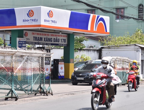 Rối rắm dự thảo nghị định xăng dầu sửa đổi - Ảnh 1. Rối rắm dự thảo nghị định xăng dầu sửa đổi - Ảnh 1.