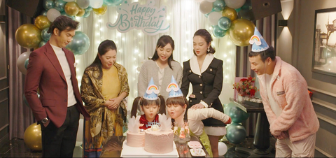 Khi con trẻ làm "bác sĩ" chữa lành - Ảnh 1. Khi con trẻ làm "bác sĩ" chữa lành - Ảnh 1.