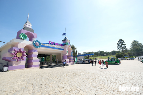 Dự kiến bỏ chợ đêm Đà Lạt, mở casino ở Thung lũng Tình Yêu - Ảnh 2. Dự kiến bỏ chợ đêm Đà Lạt, mở casino ở Thung lũng Tình Yêu - Ảnh 2.