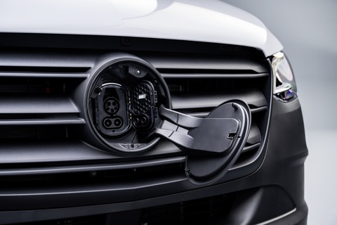 ‘Nhà di động’ chạy điện của Mercedes-Benz: Rộng rãi như ‘căn hộ 1 phòng ngủ’, tự tính toán đường đi - Ảnh 5. ‘Nhà di động’ chạy điện của Mercedes-Benz: Rộng rãi như ‘căn hộ 1 phòng ngủ’, tự tính toán đường đi - Ảnh 5.