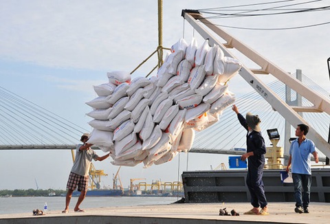 Indonesia nhập khẩu 2 triệu tấn gạo, Bộ Công Thương ra khuyến cáo - Ảnh 1. Indonesia nhập khẩu 2 triệu tấn gạo, Bộ Công Thương ra khuyến cáo - Ảnh 1.