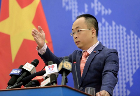 Báo cáo riêng của các cơ quan Liên Hiệp Quốc tại Việt Nam có nhiều nội dung 'thiếu kiểm chứng'- Ảnh 1. Phó phát ngôn Bộ Ngoại giao Đoàn Khắc Việt trong một cuộc họp báo thường kỳ của Bộ Ngoại giao - Ảnh: TTXVN