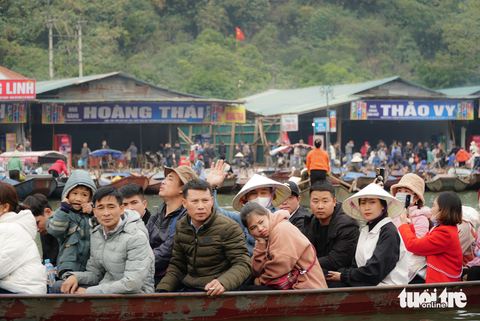 Lượng du khách tăng nhanh, Hà Nội thu 13.200 tỉ đồng trong hai tháng đầu năm - Ảnh 1. Lượng du khách tăng nhanh, Hà Nội thu 13.200 tỉ đồng trong hai tháng đầu năm - Ảnh 1.