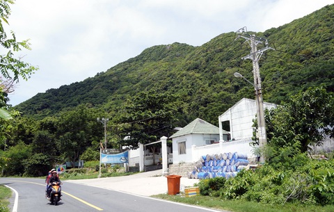 Nếu không được tiếp dầu, Côn Đảo có nguy cơ mất điện - Ảnh 2. Nếu không được tiếp dầu, Côn Đảo có nguy cơ mất điện - Ảnh 2.