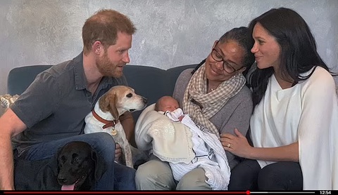 Harry và Meghan trở thành ‘kẻ không nhà’ ở Vương quốc Anh - Ảnh 5. Harry và Meghan trở thành ‘kẻ không nhà’ ở Vương quốc Anh - Ảnh 5.