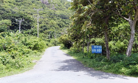 Nếu không được tiếp dầu, Côn Đảo có nguy cơ mất điện - Ảnh 1. Nếu không được tiếp dầu, Côn Đảo có nguy cơ mất điện - Ảnh 1.