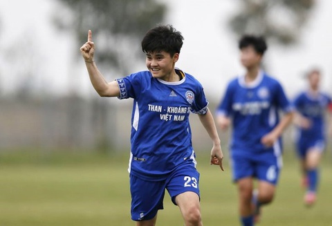 Đánh bại Hà Nội, Than Khoáng Sản Việt Nam vô địch Cúp bóng đá nữ quốc gia 2023 - Ảnh 1. Đánh bại Hà Nội, Than Khoáng Sản Việt Nam vô địch Cúp bóng đá nữ quốc gia 2023 - Ảnh 1.