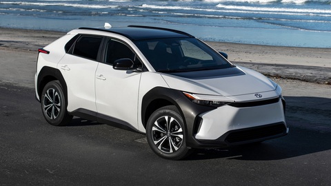 Tháo tung một chiếc Tesla, sếp Toyota thừa nhận đây là ‘tác phẩm nghệ thuật’ - Ảnh 4. Tháo tung một chiếc Tesla, sếp Toyota thừa nhận đây là ‘tác phẩm nghệ thuật’ - Ảnh 4.