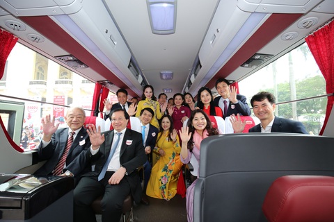 Xuân Bắc đang sung sướng nhất kể từ khi làm lãnh đạo nhà hát vì mang kịch đến vùng xa - Ảnh 3. Xuân Bắc đang sung sướng nhất kể từ khi làm lãnh đạo nhà hát vì mang kịch đến vùng xa - Ảnh 3.