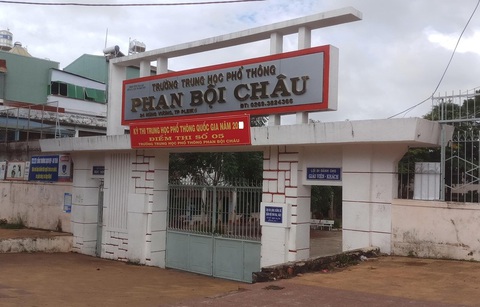 Lừa con bị tai nạn đang cấp cứu, gọi trúng phụ huynh là giáo viên của trường - Ảnh 1. Lừa con bị tai nạn đang cấp cứu, gọi trúng phụ huynh là giáo viên của trường - Ảnh 1.