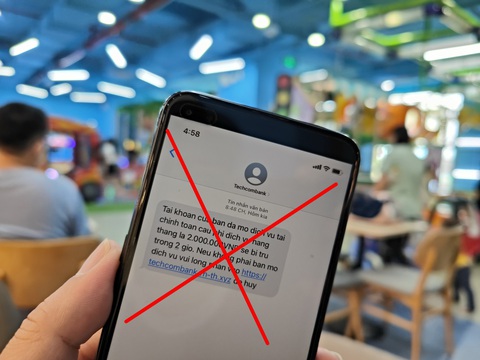 Giả danh nhân viên của các nhà mạng, công an... để lừa đảo - Ảnh 1. Giả danh nhân viên của các nhà mạng, công an... để lừa đảo - Ảnh 1.