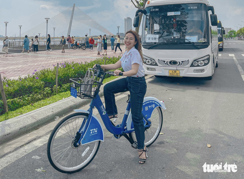Đà Nẵng đặt 61 trạm xe đạp công cộng khắp thành phố cho khách thuê - Ảnh 1. Đà Nẵng đặt 61 trạm xe đạp công cộng khắp thành phố cho khách thuê - Ảnh 1.