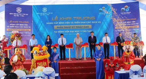 Bệnh viện Đại học Y Tân Tạo triển khai dịch vụ phẫu thuật kỹ thuật cao - Ảnh 1. Bệnh viện Đại học Y Tân Tạo triển khai dịch vụ phẫu thuật kỹ thuật cao - Ảnh 1.