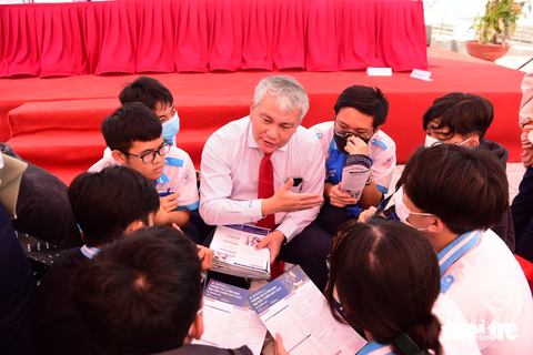 Ký ức 12 năm tư vấn hướng nghiệp sống lại ở cực nam Tổ quốc - Ảnh 10. Ký ức 12 năm tư vấn hướng nghiệp sống lại ở cực nam Tổ quốc - Ảnh 10.