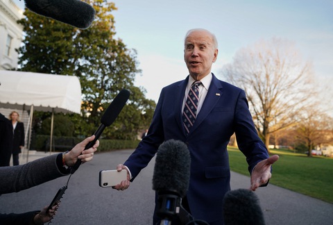 Ông Biden trước sức ép công bố nguồn gốc COVID-19 - Ảnh 1. Ông Biden trước sức ép công bố nguồn gốc COVID-19 - Ảnh 1.