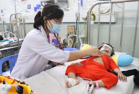 Thêm cơ hội cứu trẻ bị u nguyên bào thần kinh - Ảnh 3. Thêm cơ hội cứu trẻ bị u nguyên bào thần kinh - Ảnh 3.
